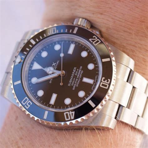 buying a rolex in dubai|rolex submariner price in dubai.